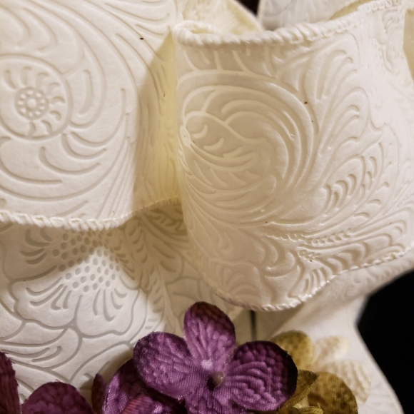 Purple Blended Hydrangea Grapevine Wreath Luxury Home Decor - Picture 4 of 4